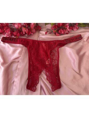 VICTORIA'S SECRET M RED RHINESTONE BLING STRAP CROTCHLESS BRAZILIAN PANTIES NWT